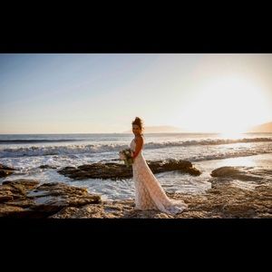 BoHo off-white size medium lace wedding dress SOLD!!